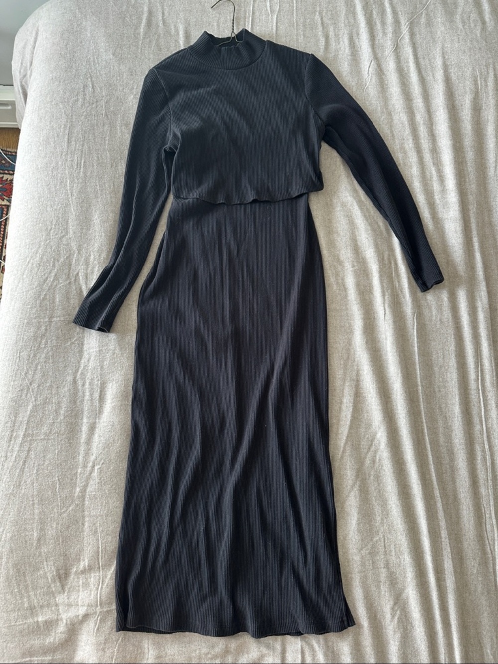 Old Navy Maternity/Nursing cotton blend Long Sleeve Ribbed Maxi Dress